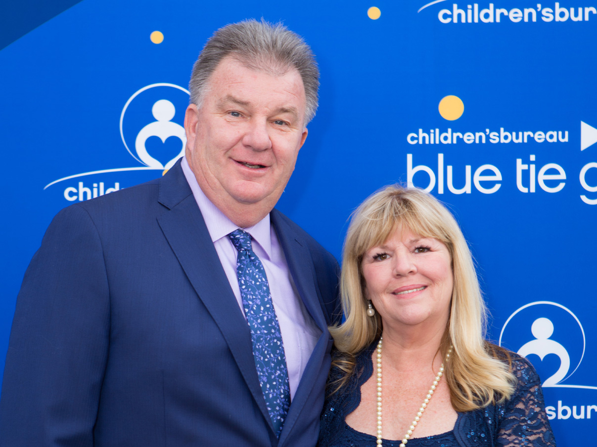<strong>Blue Tie Gala:</strong> Judy & Russ Bendel